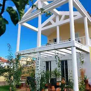 https://villa-8-islas.in-canary-islands.com
