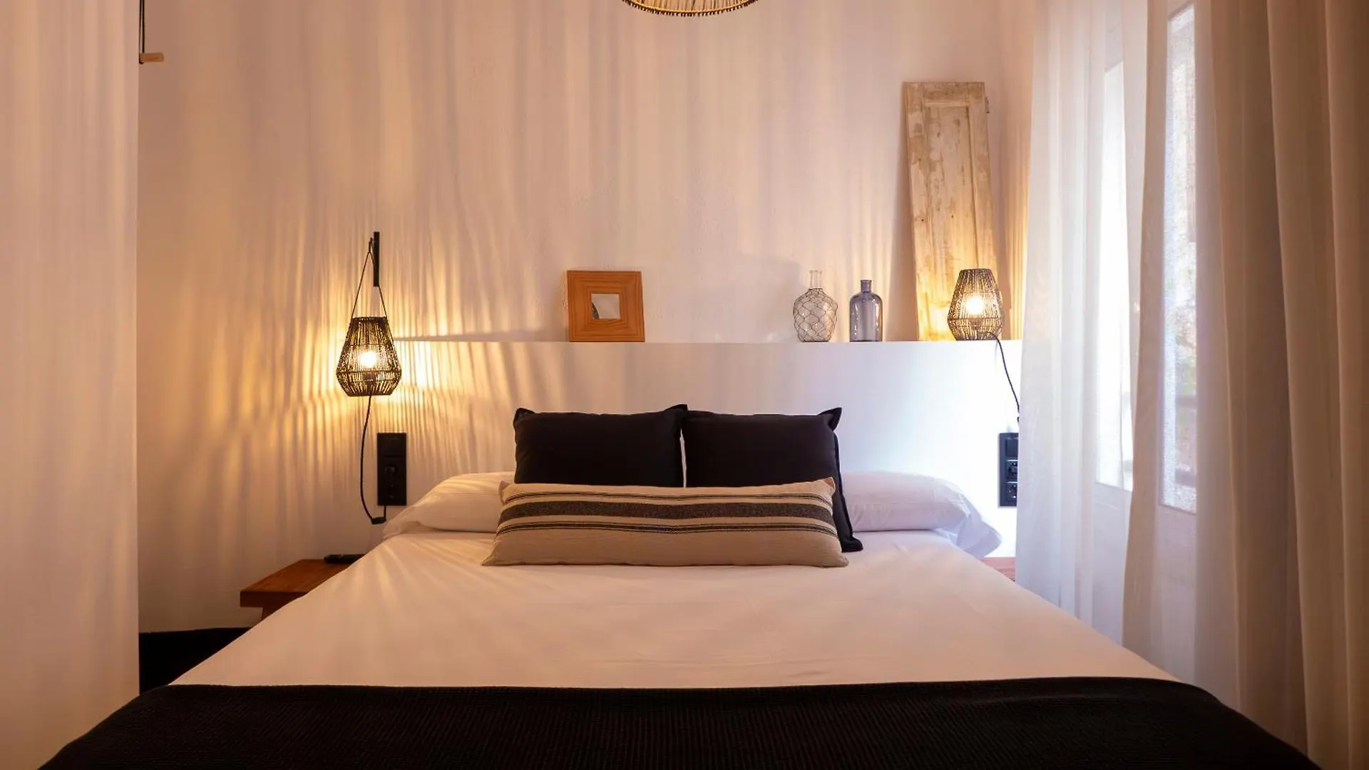 Hostal Boutique Es Menut Tossa de Mar Affittacamere